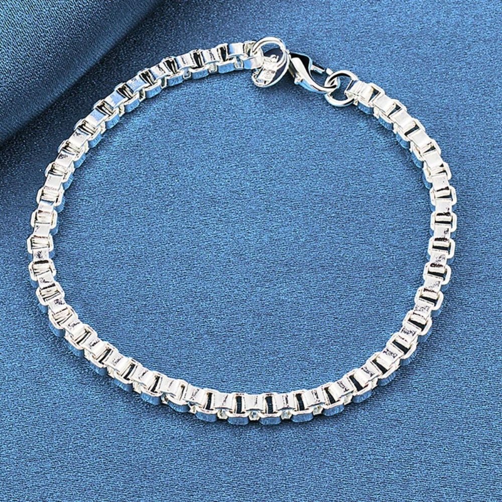 Beautiful Venetian Box Style Ladies Bracelet Stamped .925 Solid Sterling Silver - Picture 5 of 6